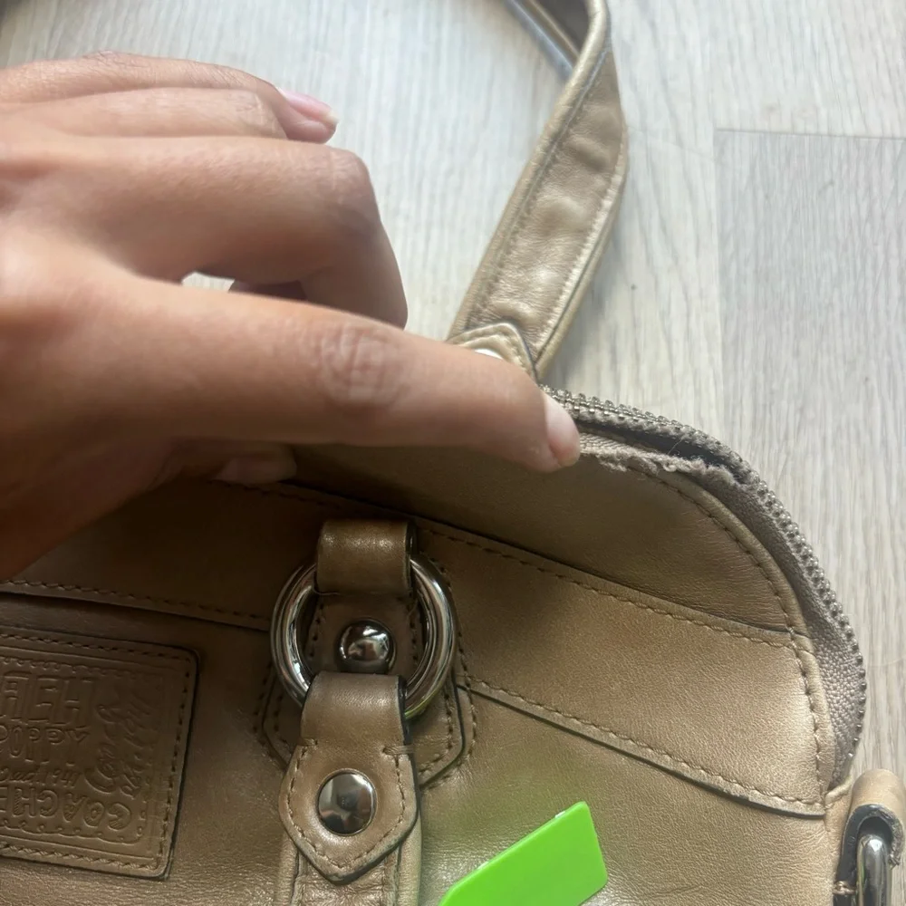 Coach Highlight Signature Poppy Tan Leather Shoulder Bag - Picture 6 of 11